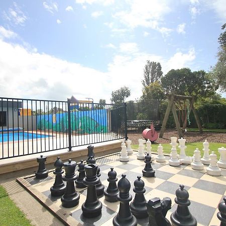 New Plymouth Top 10 Holiday Park Exterior foto